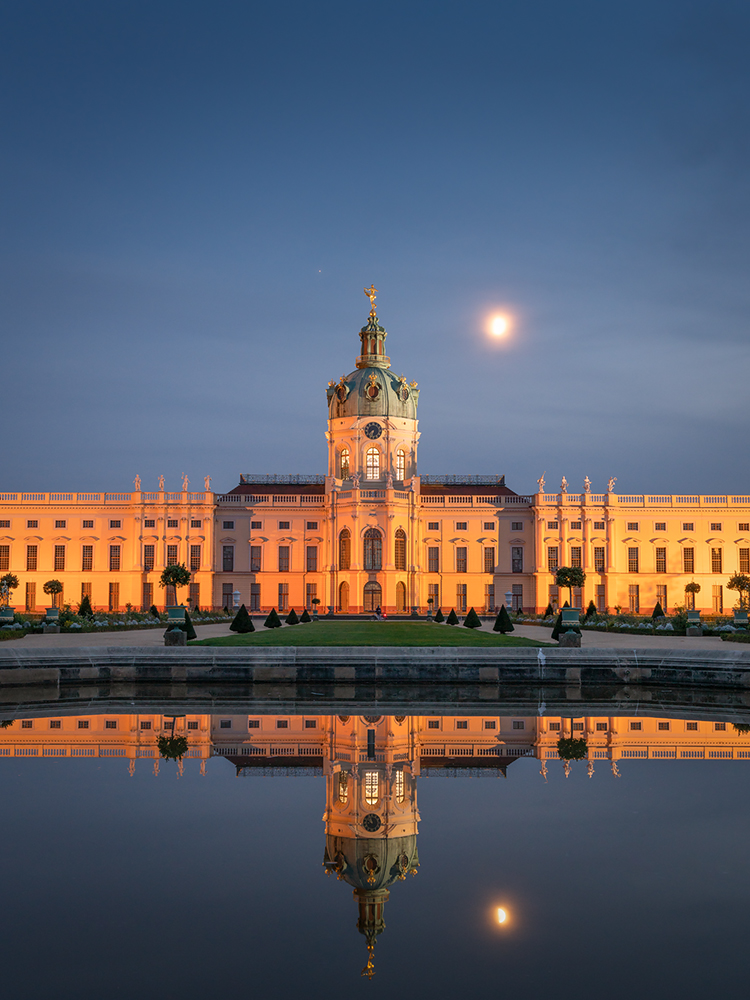 - Schloss Charlottenburg -