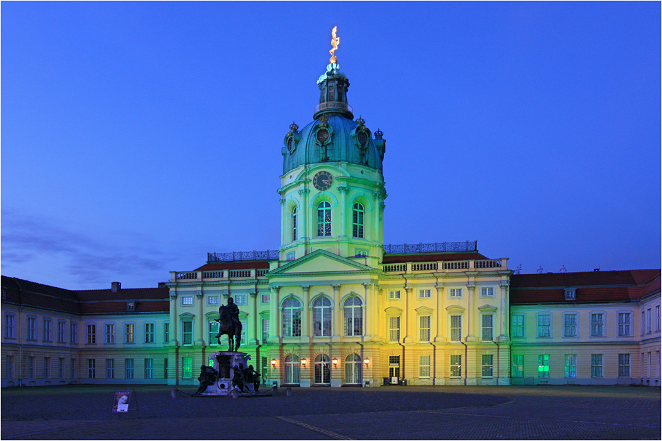 Schloß Charlottenburg 2 ...