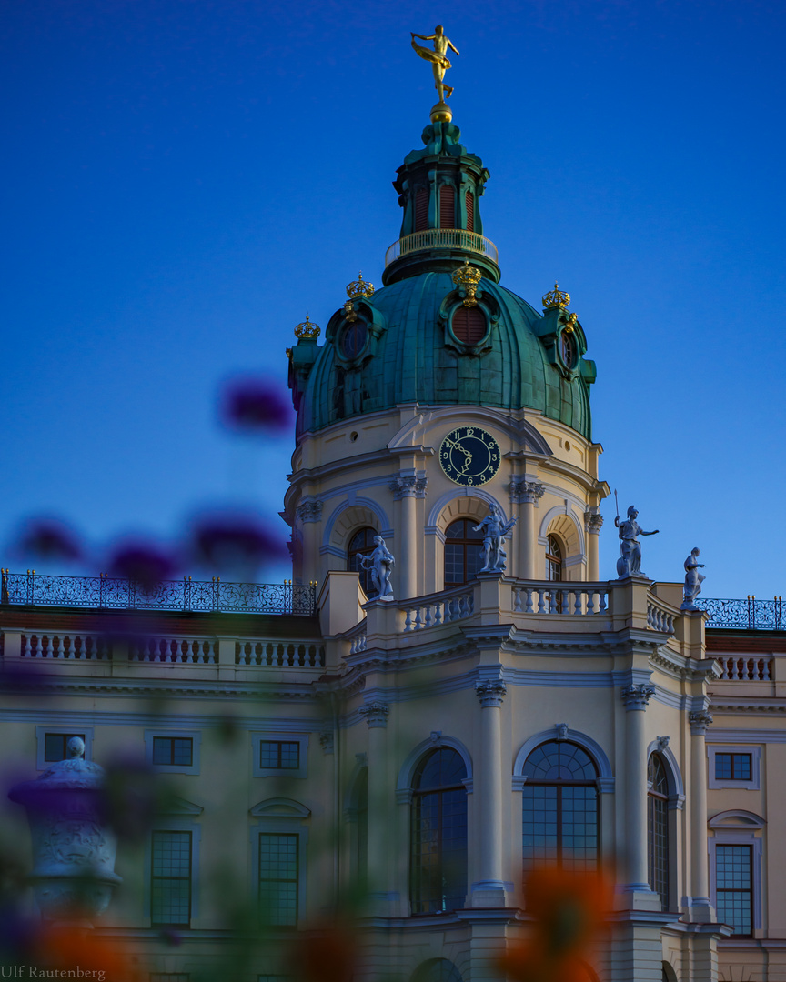 Schloss Charlottenburg zur blauen Stunde