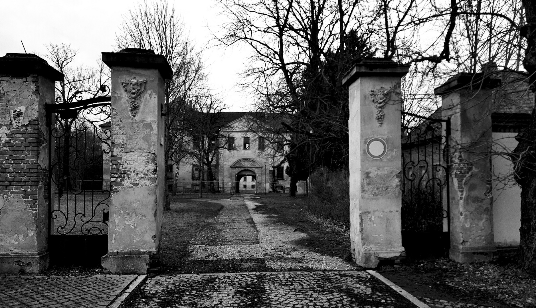 Schloss des Grauens Foto & Bild | schloss, 2018, nicht ...