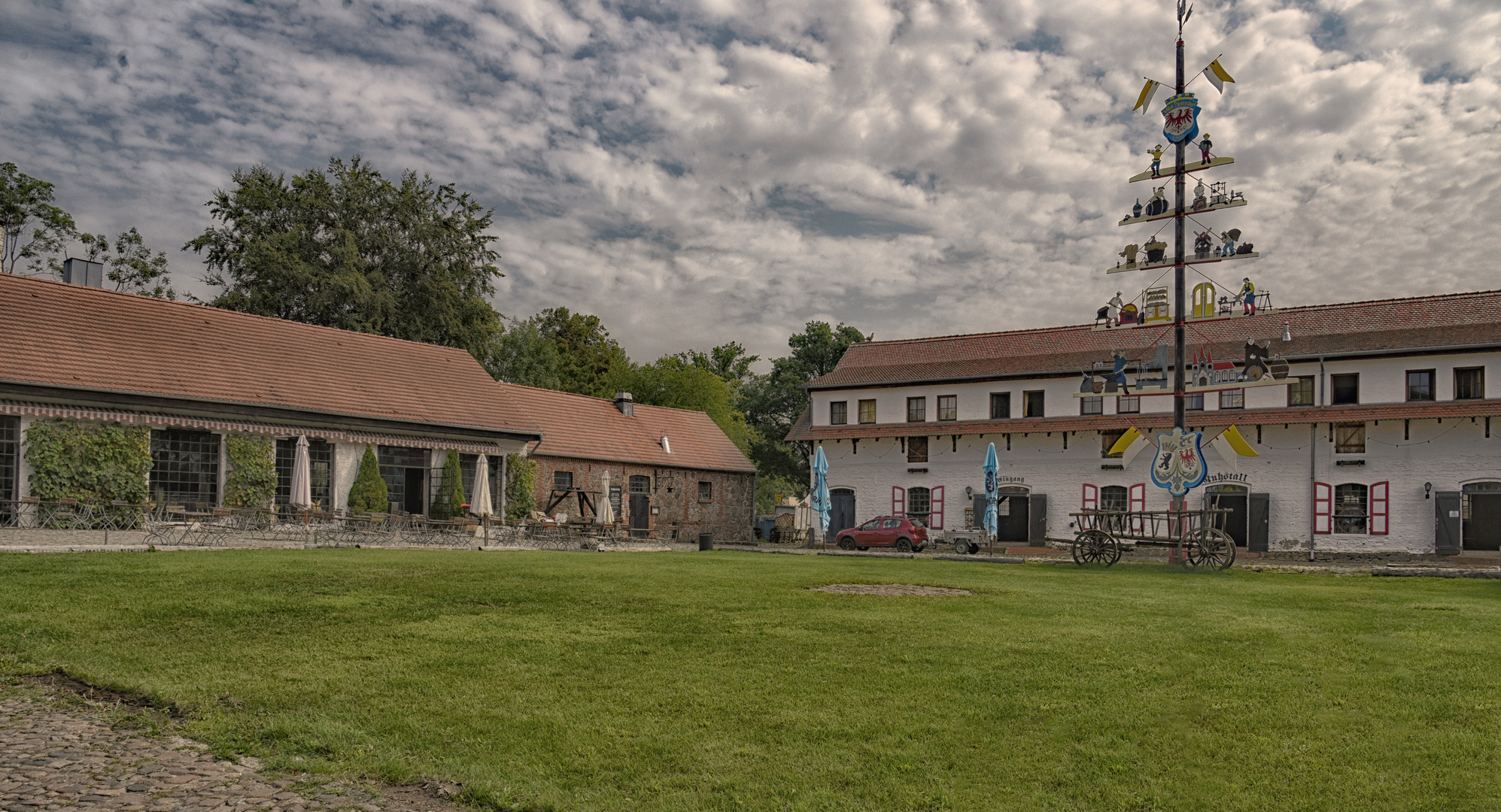    Schloss Diedersdorf - Ländlicher Charm    