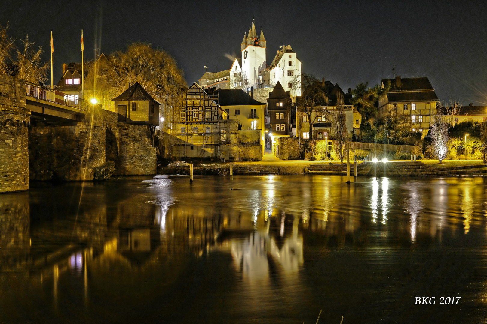 Schloss Diez im Nachtglanz