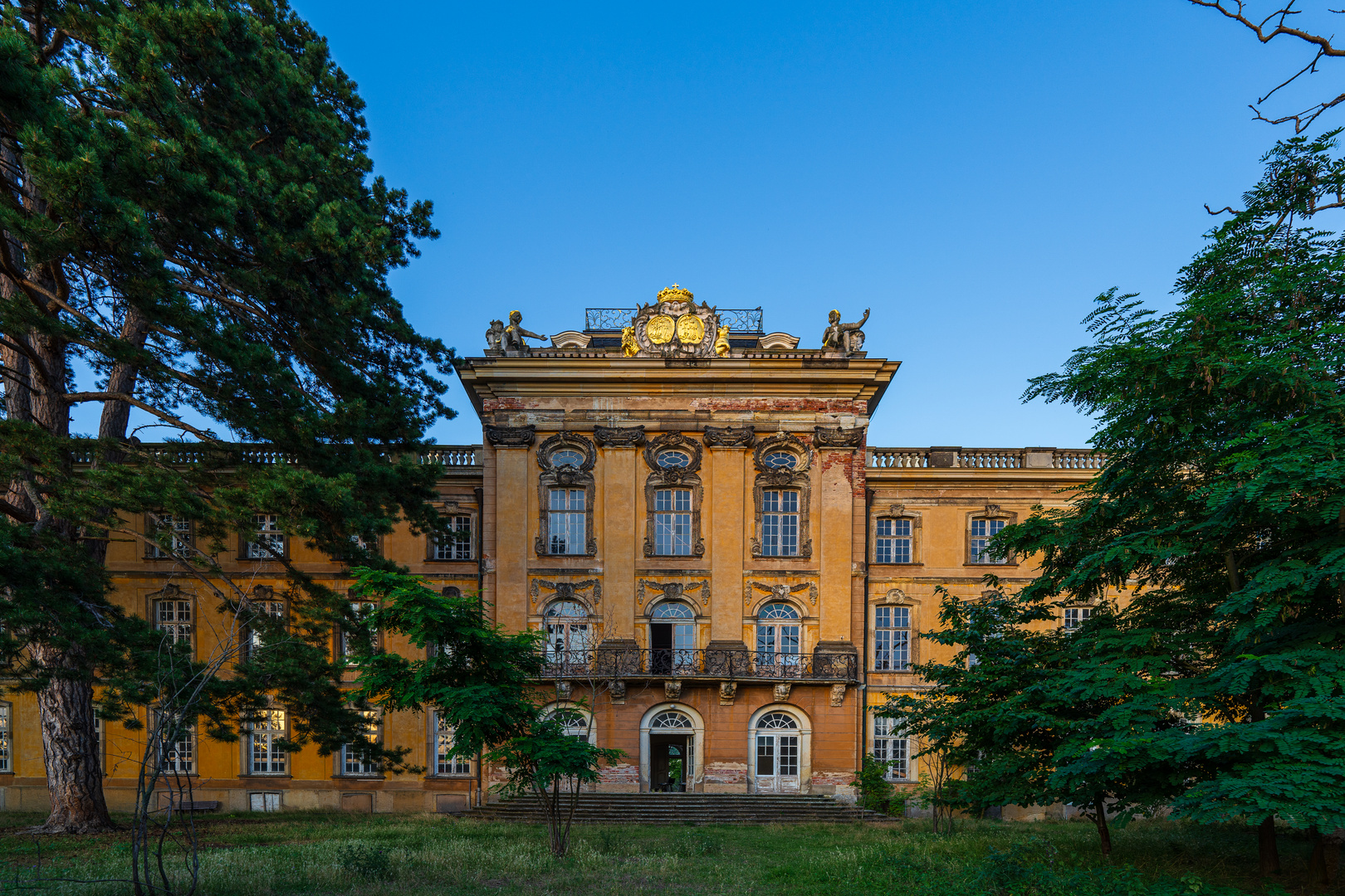 Schloss Dornburg Ausgang zum Park