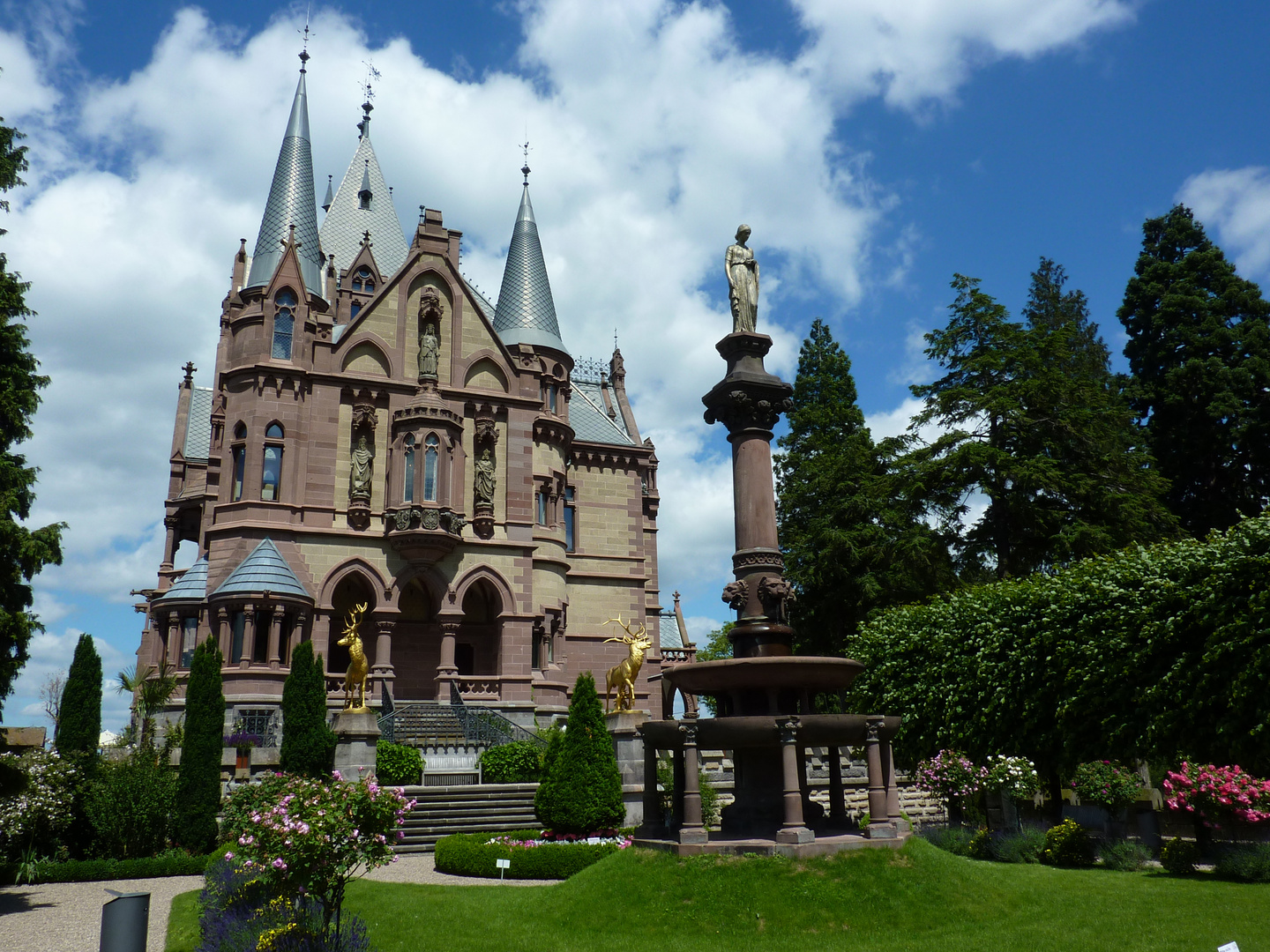 Schloss Drachenburg auf dem Drachenfels bei Königswinter - Nähe Bonn