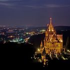 | Schloß Drachenburg by night |