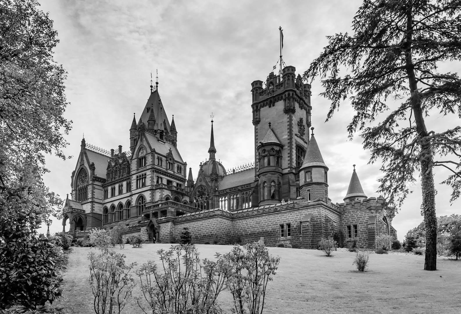 Schloss Drachenburg - sw