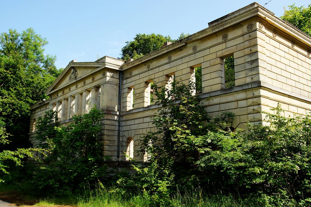 Schloss Dwasieden Marstall