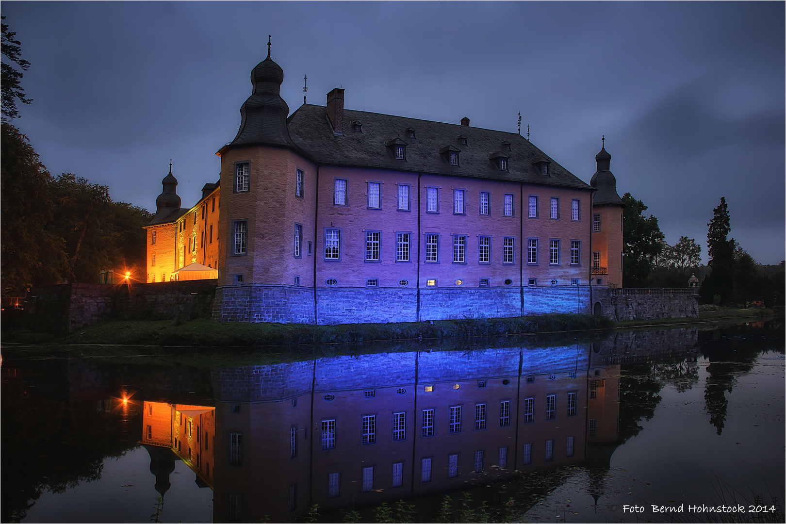 Schloß Dyck bei Nacht .... Illumina 2014