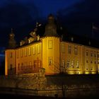 Schloss Dyck im Glanz der Beleuchtung ...