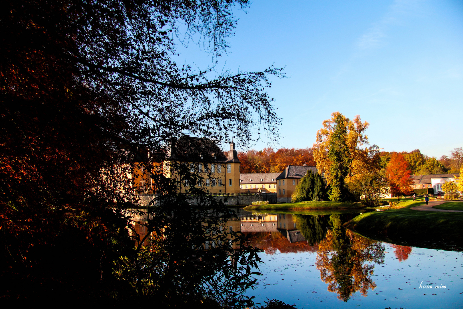 Schloß Dyck in der Nachmittags Sonne