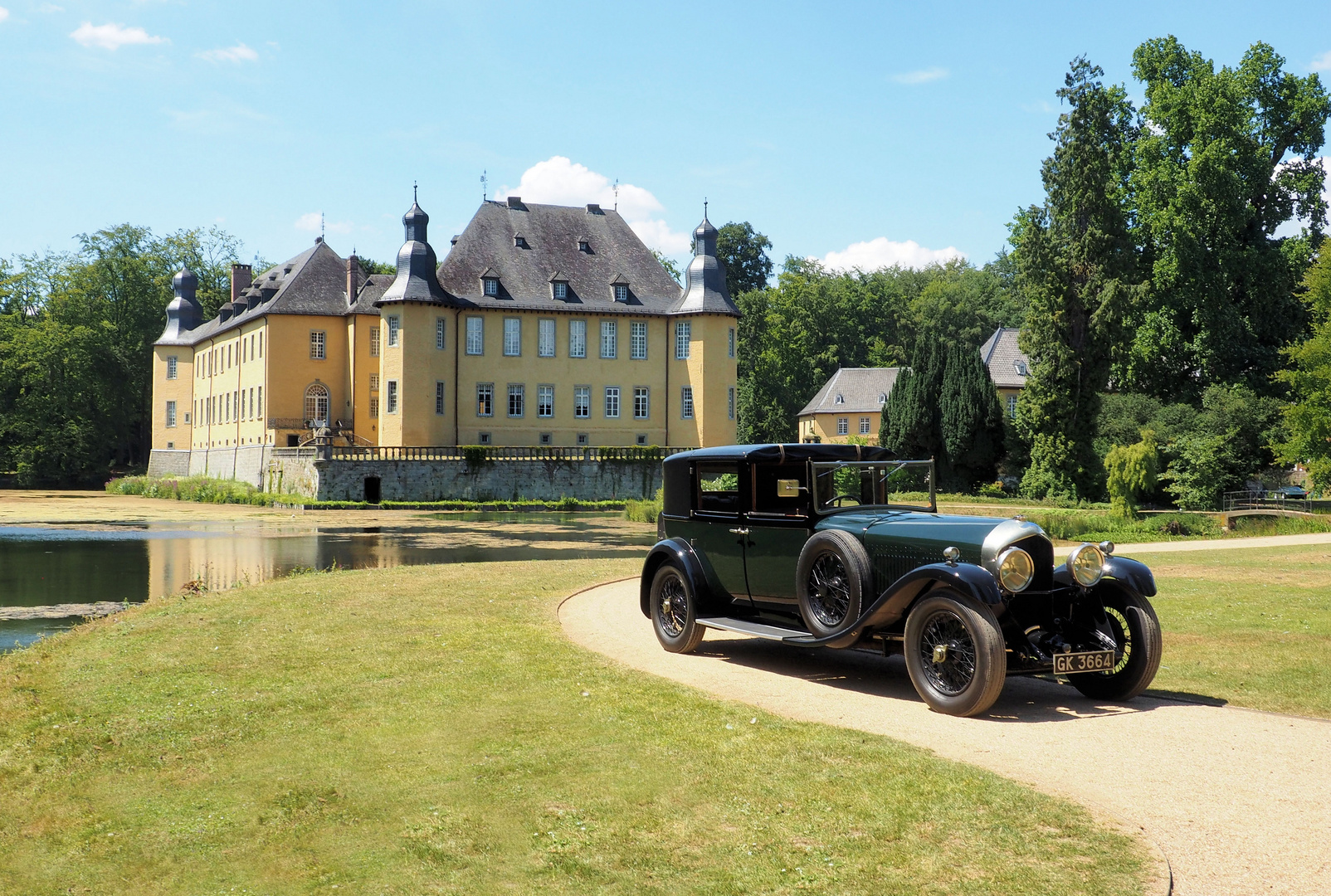 Schloss Dyck und Oldtimer 