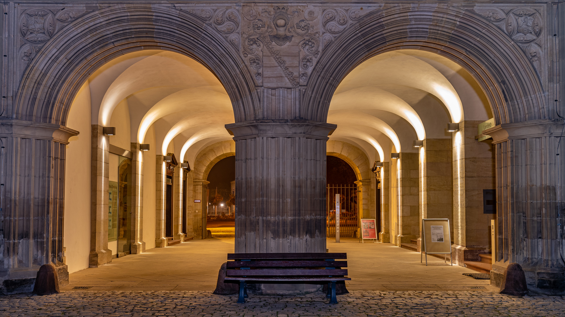 Schloss Ehrenburg - Mit YouTube Video