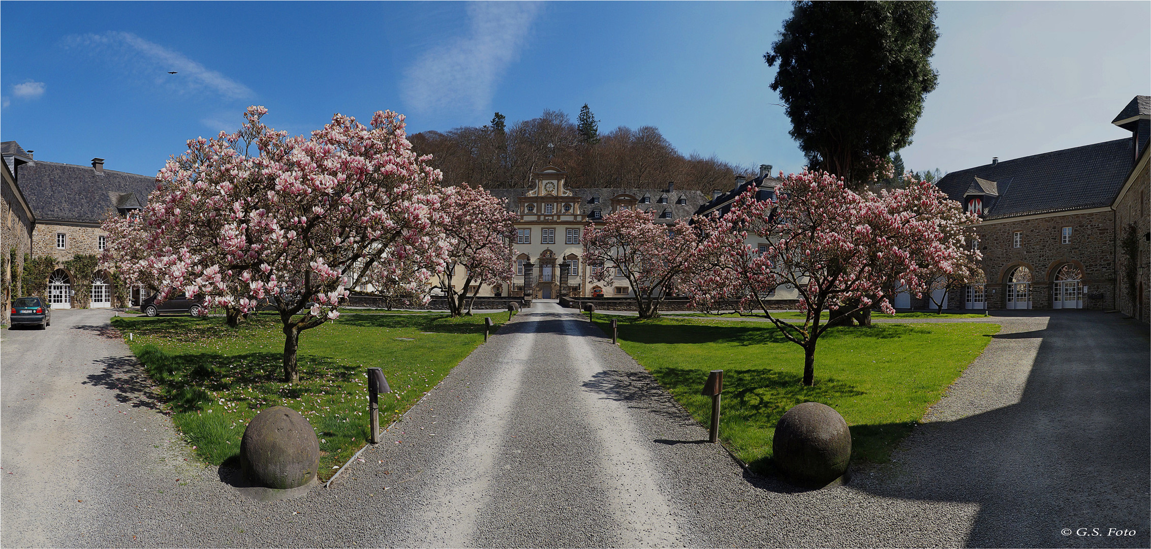 Schloss Ehreshoven.....