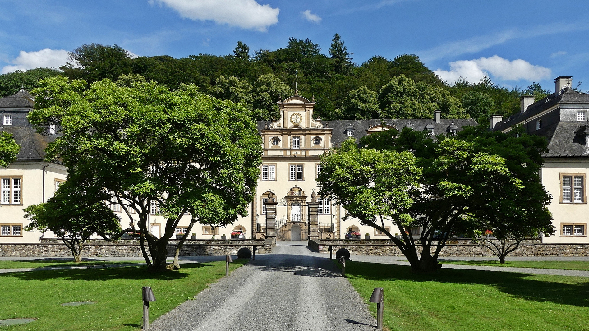 Schloss-Ehreshoven