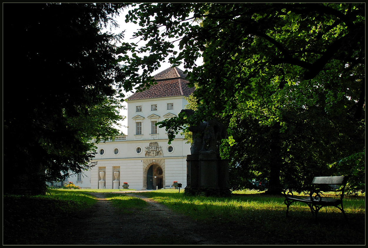 Schloß Ernstbrunn -2-