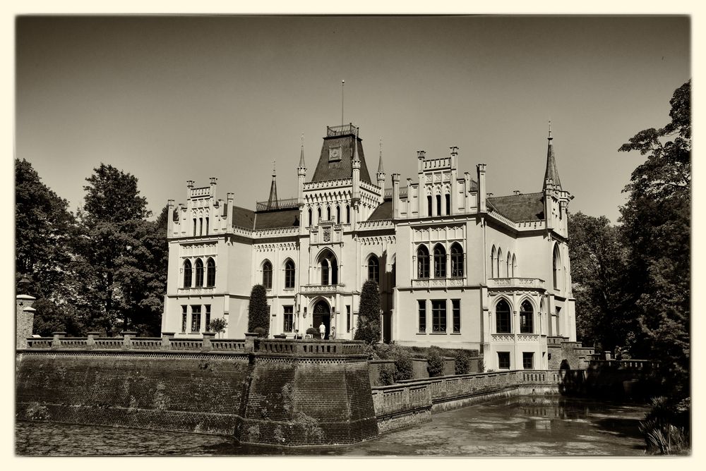 Schloss Evenburg Foto & Bild | architektur, deutschland, europe Bilder ...