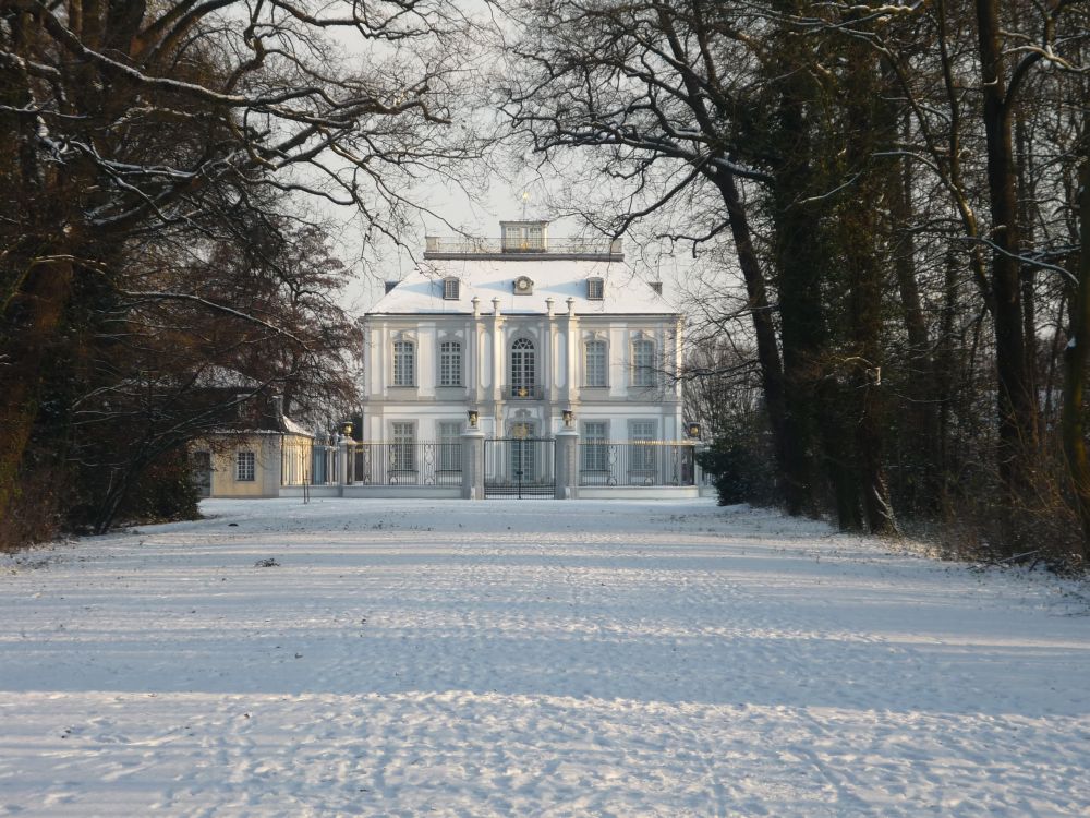 Schloss Falkenlust, Brühl