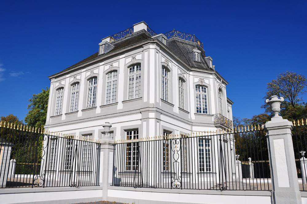 Schloss Falkenlust in Brühl