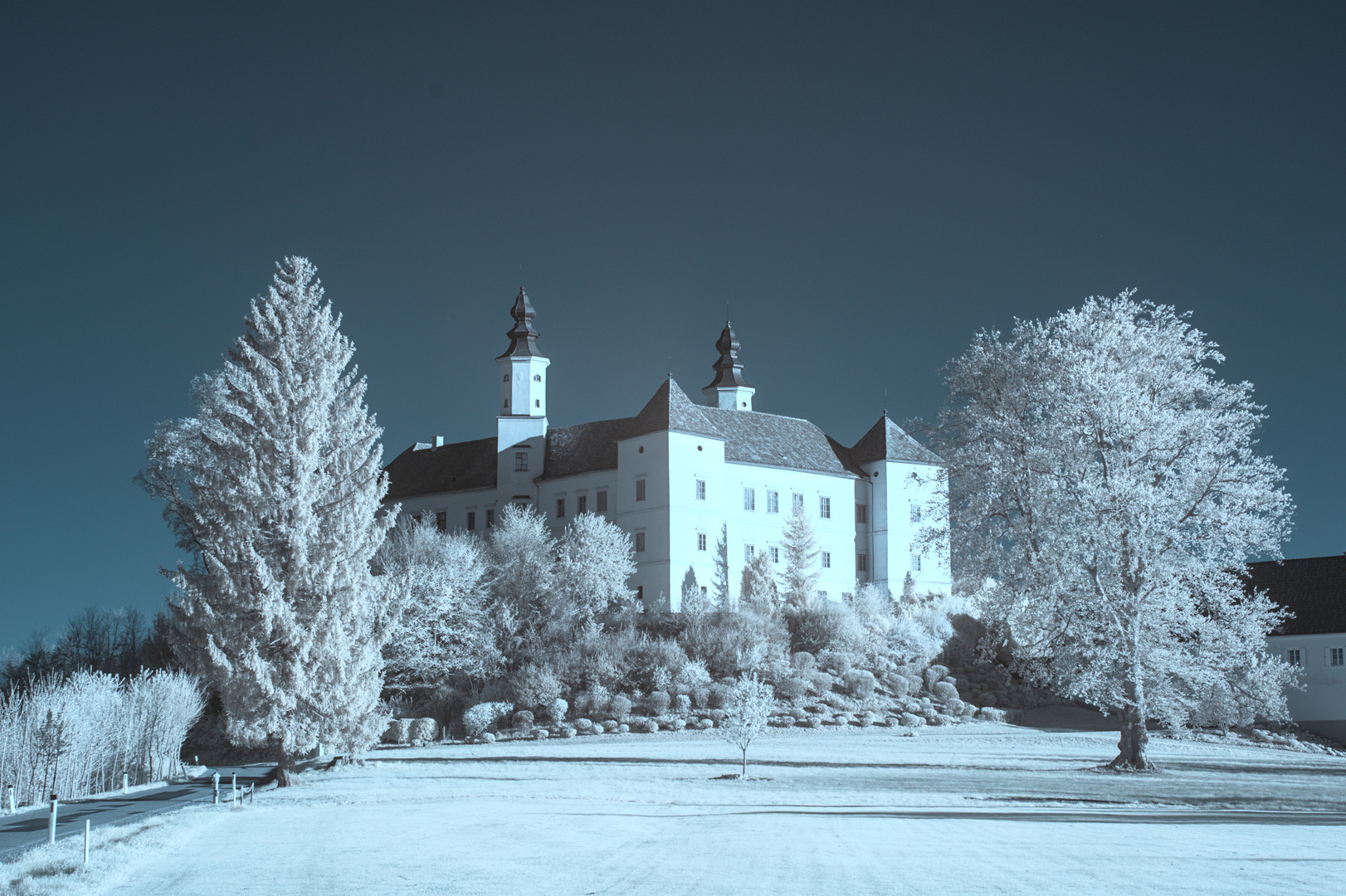 Schloss Freiberg bei Gleisdorf (Infrarot)