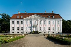 Schloss Friedrichsfelde