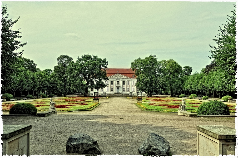 Schloss Friedrichsfelde......