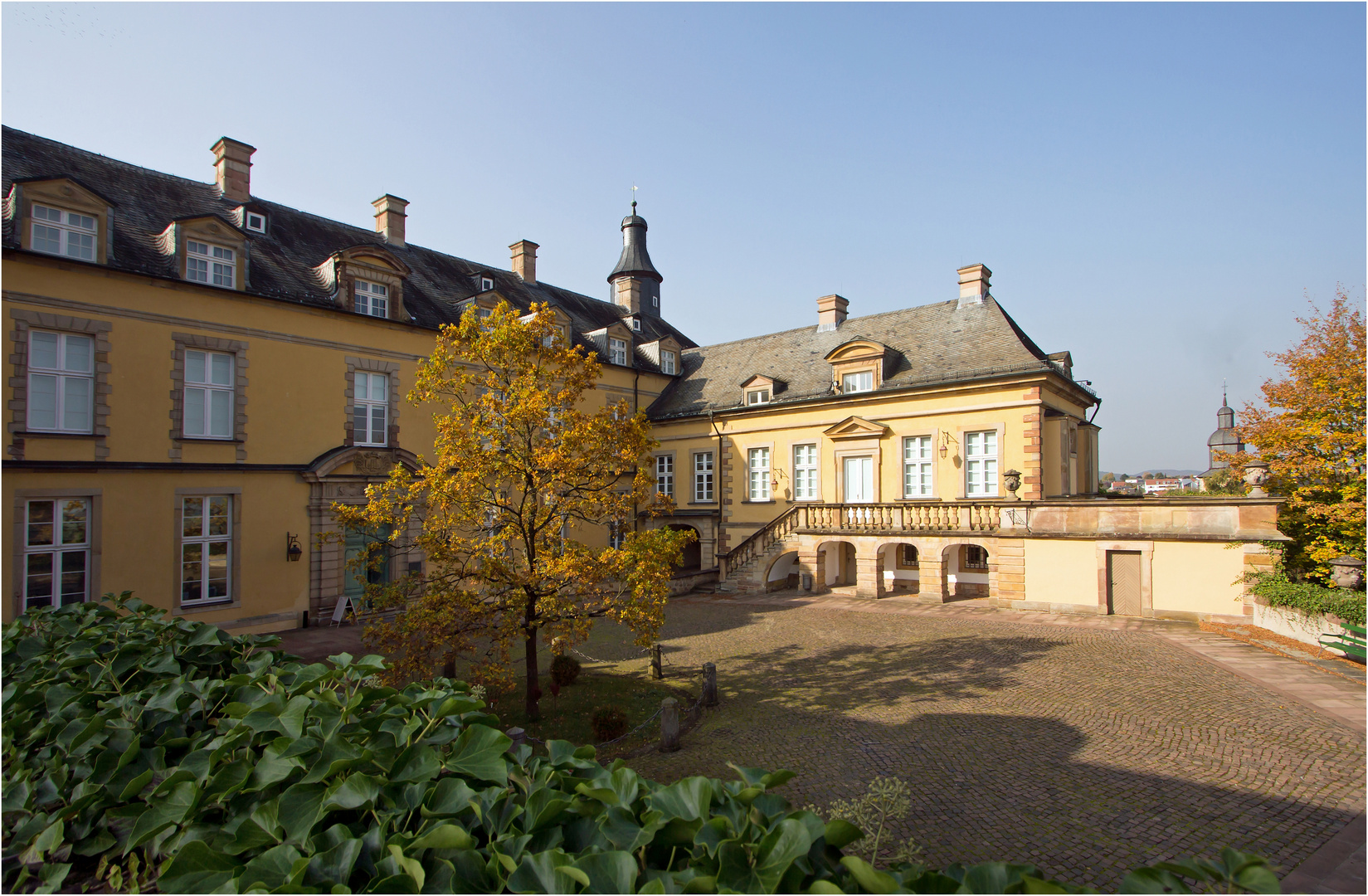 schloss friedrichstein (1)