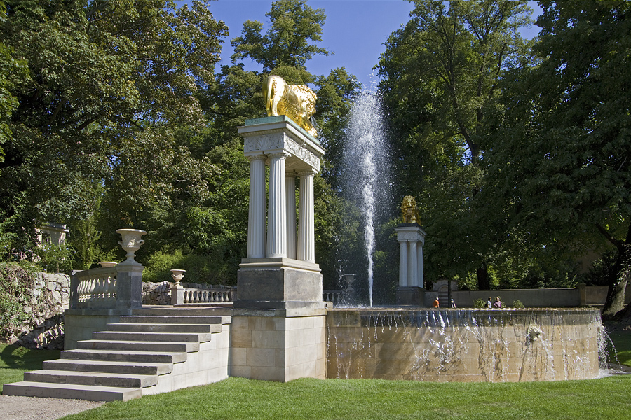 Schloss Glienicke I