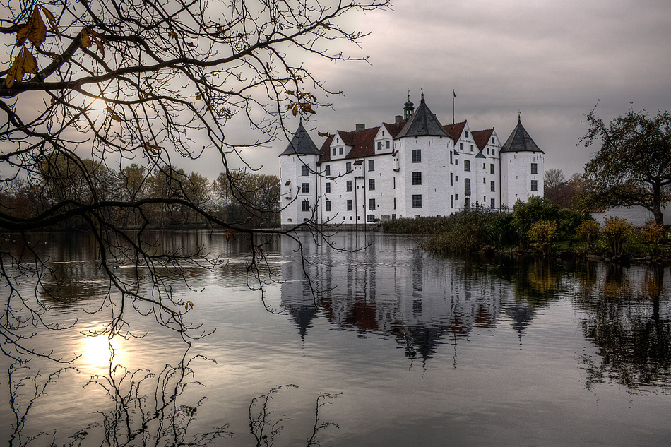 Schloss Glücksburg im Herbst