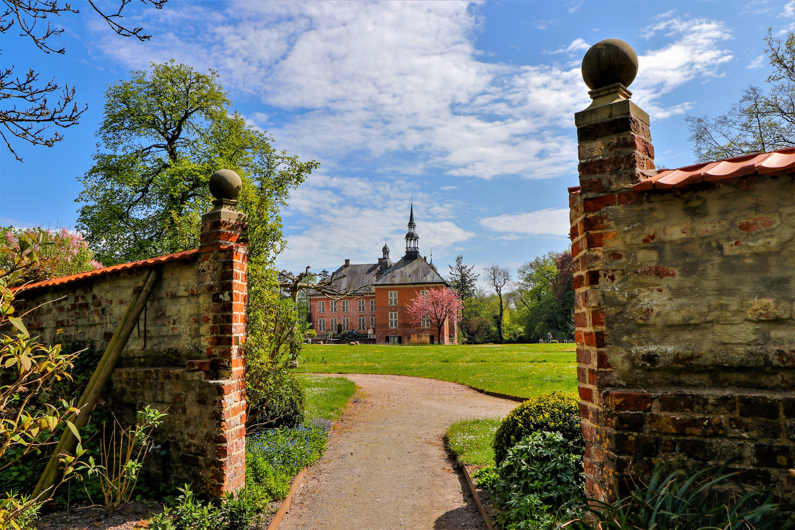 Schloß Gödens