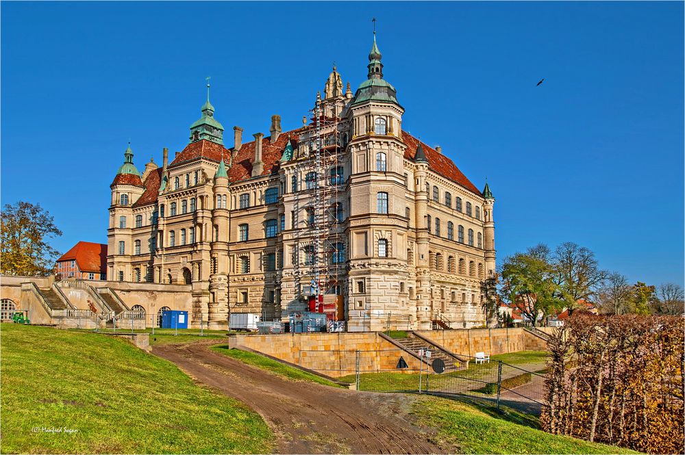 Schloss Güstrow/Mecklenburg Foto & Bild architektur, deutschland