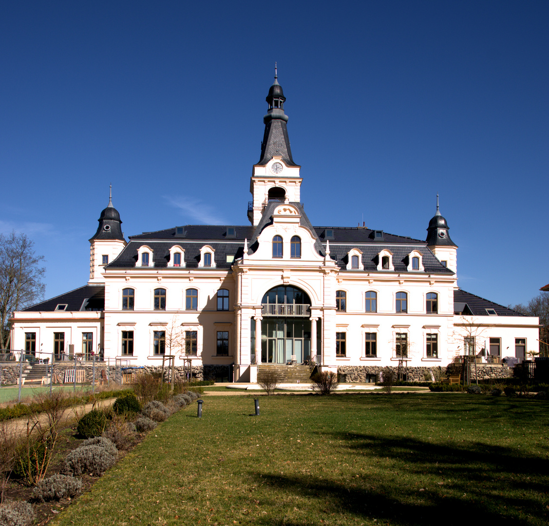 Schloss Güterfelde bei Potsdam Foto & Bild architektur, archtektur