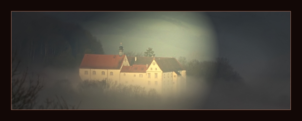 Schloss Haltenbergstetten