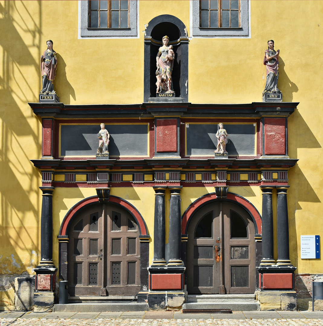 Schloss Heidecksburg 01