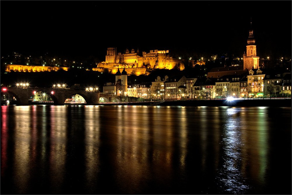 Schloss Heidelberg in lausig kalter Nacht...