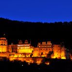 Schloss Heidelberg zur blauen Stunde