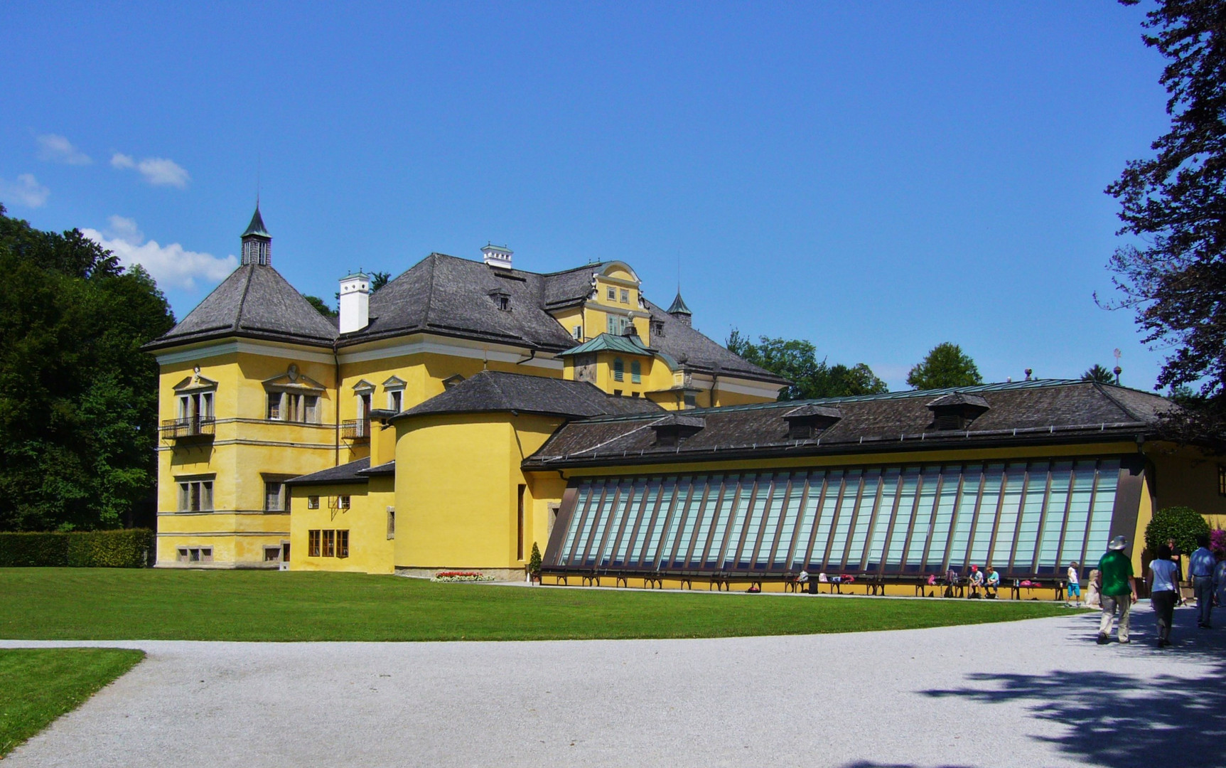 Schloss Hellbrunn mit Orangerie