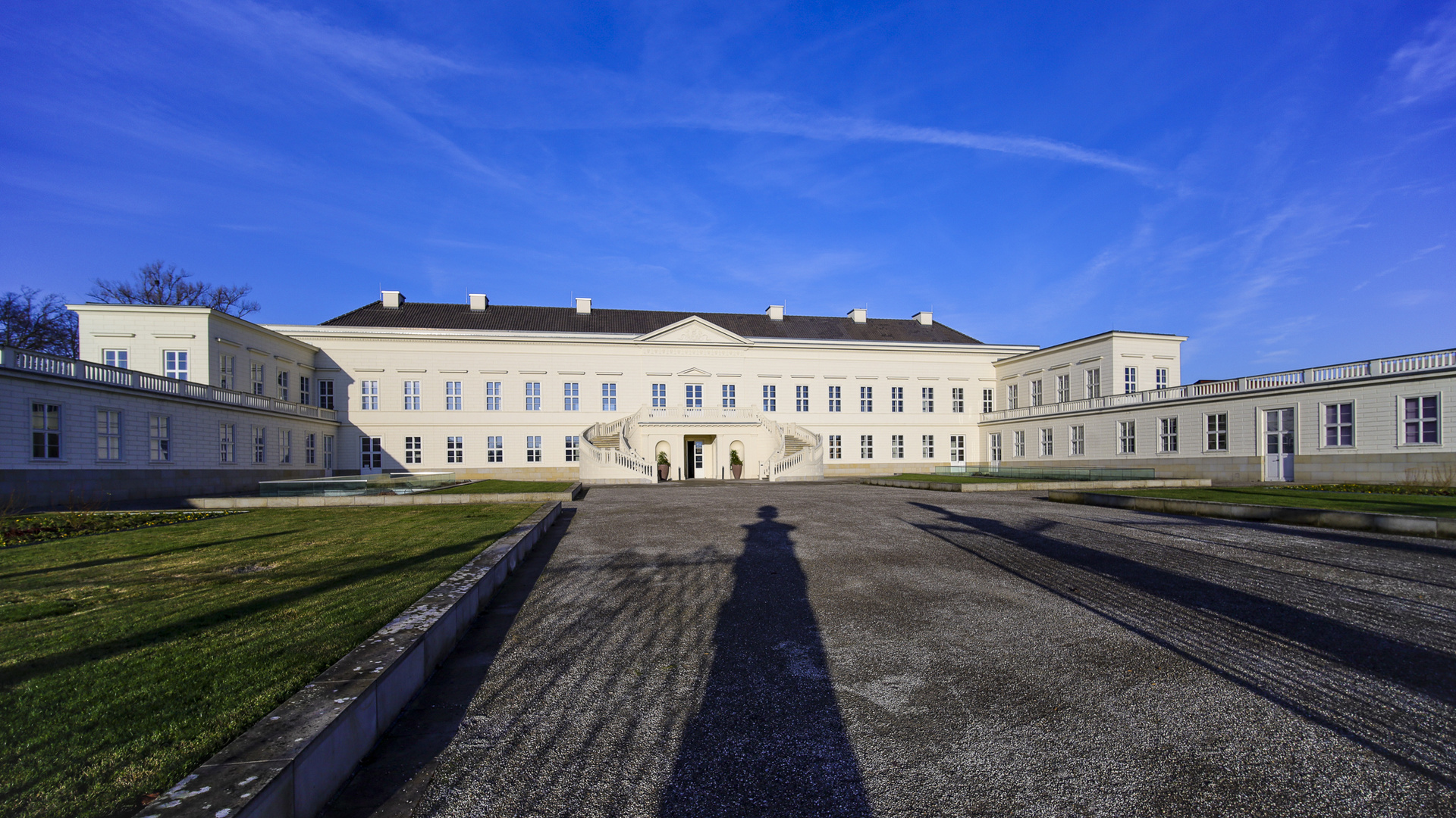 Schloß Herrenhausen Gartenseite