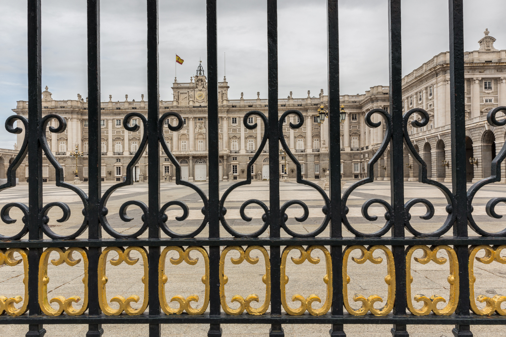 Schloss hinter Gittern