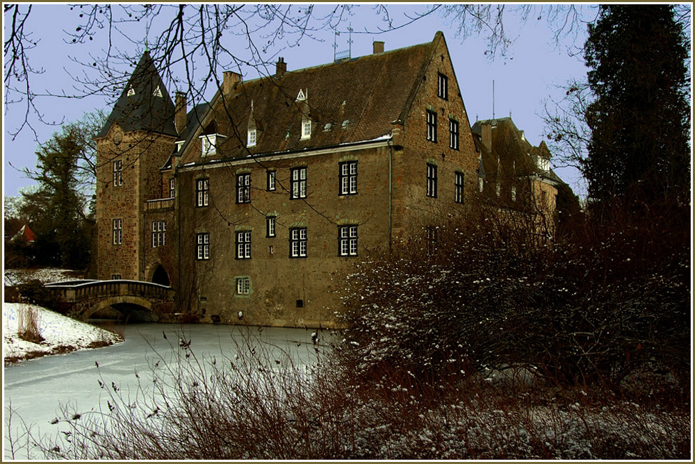 Schloss Höllinghofen.