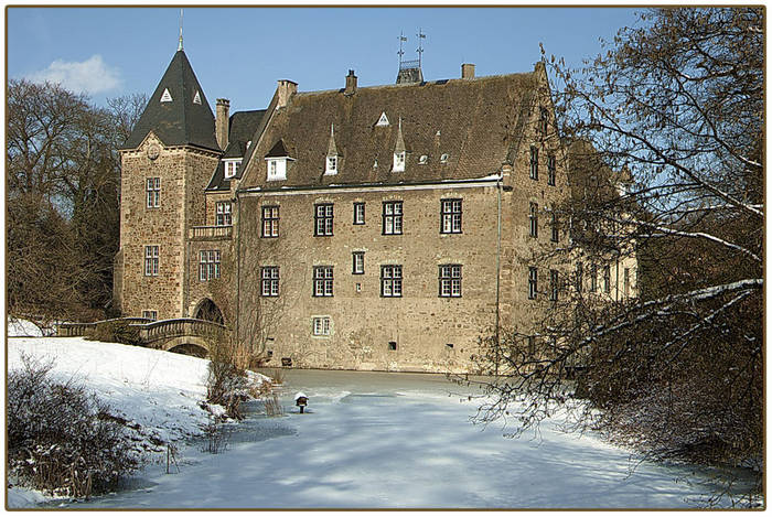 Schloß Höllinghofen in Arnsberg - Voßwinkel