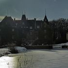 Schloss Höllinghoven am Abend.