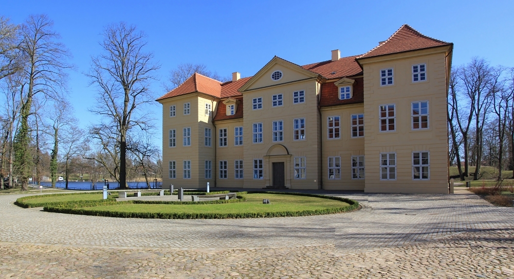 Schloss - hofseitig