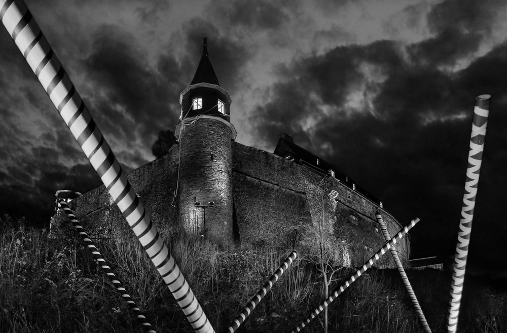 Schloss Hohenlimburg Lichtspiele 2012 Geisterschloss schwarz-weiss