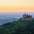 Schloss Hohenzollern: auf dem grünen Gipfel.