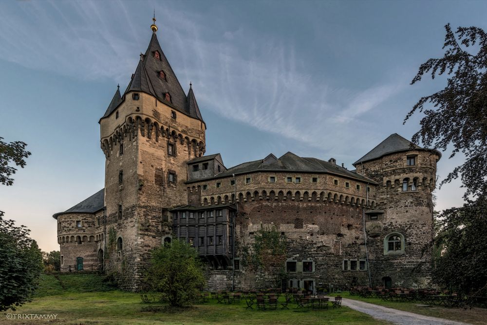 Schloß Hülchrath Foto & Bild burg, architektur, schloß Bilder auf