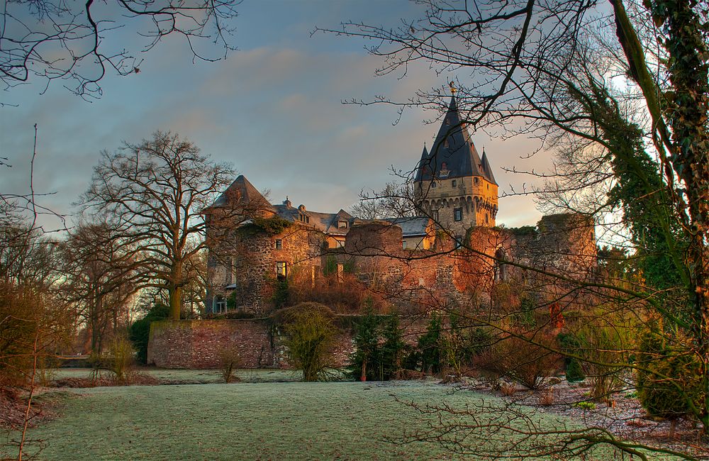 Schloss Hülchrath