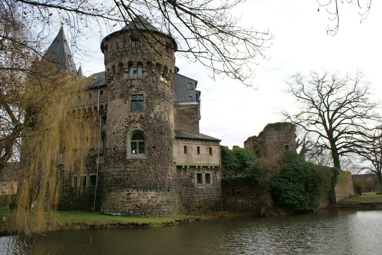 Schloss Hülchrath Foto & Bild architektur, schlösser & burgen
