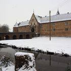 Schloss Hülchrath im Winter ... 