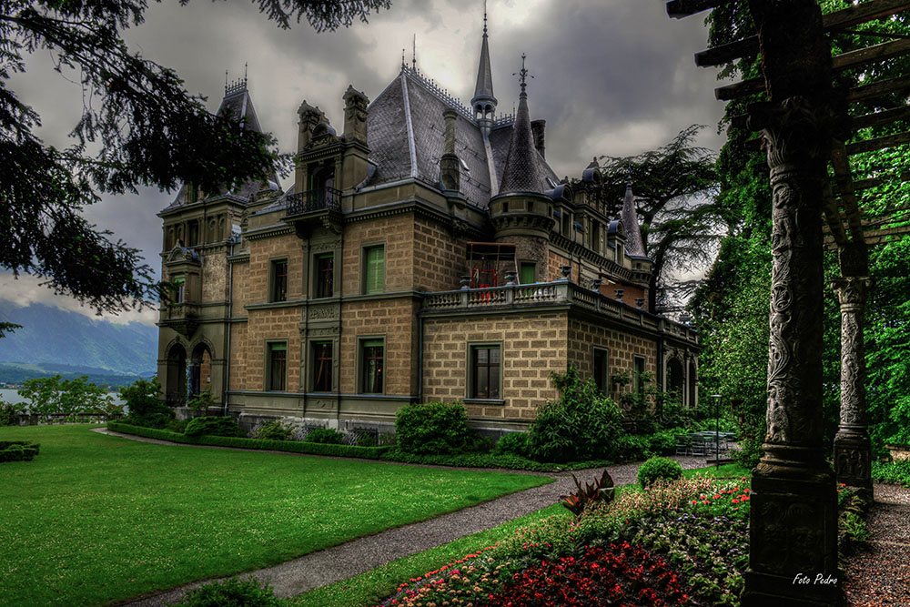 Schloss Hünegg...