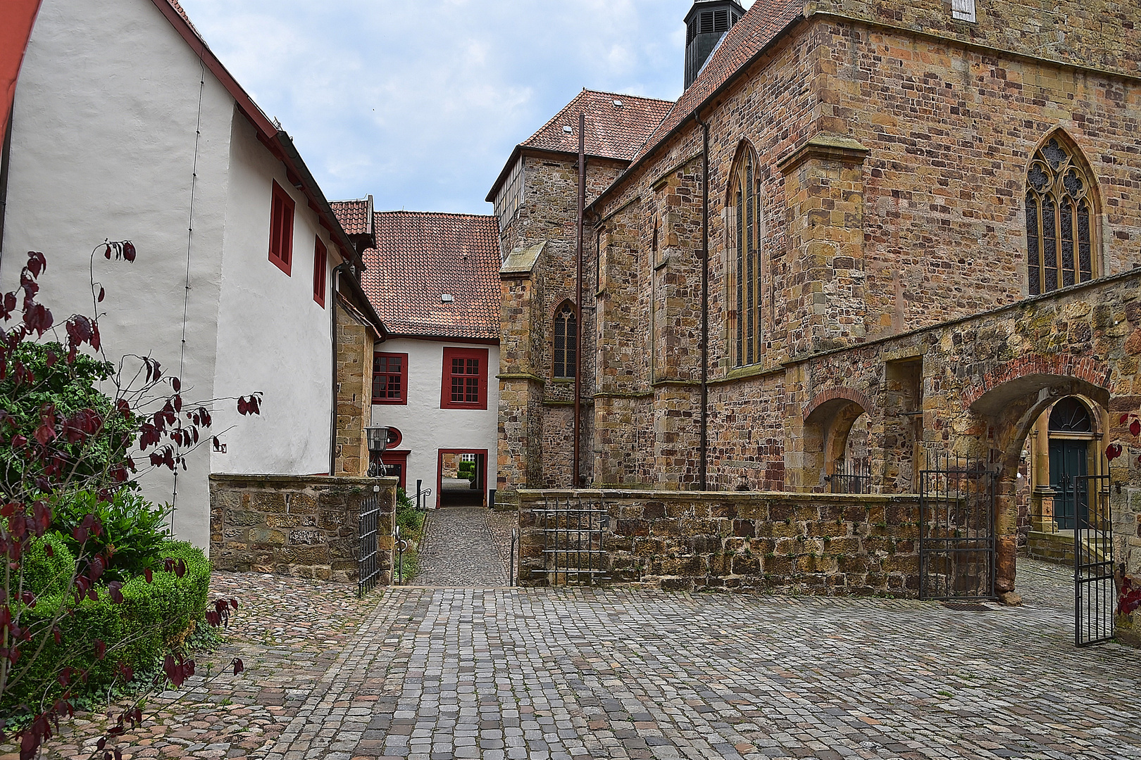 Schloss Iburg mit Pfarrkirche